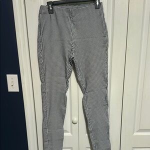 Women’s Micheal kors Black and White Checkered Pants